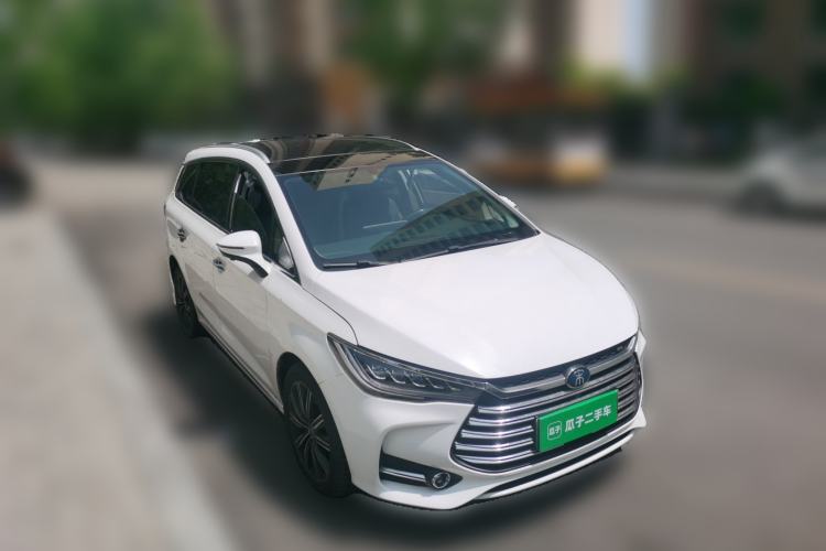Used BYD Song MAX New Energy 2019 DM 1.5T Smart Connect Enjoyment Model 7 Seats China VI Standard Front Right 45 Deg