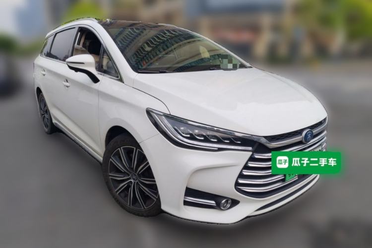 Used BYD Song MAX New Energy 2019 DM 1.5T Smart Connect Enjoyment Model 7 Seats China VI Standard Front Right 45 Deg