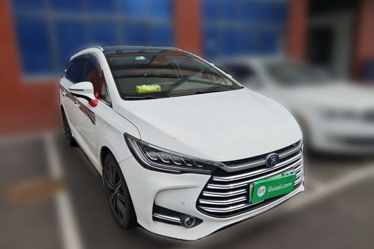 Used BYD Song MAX New Energy 2019 DM 1.5T Smart Connect Zhiyao Model 7 Seats China V Emission Standard Front Right 45 Deg