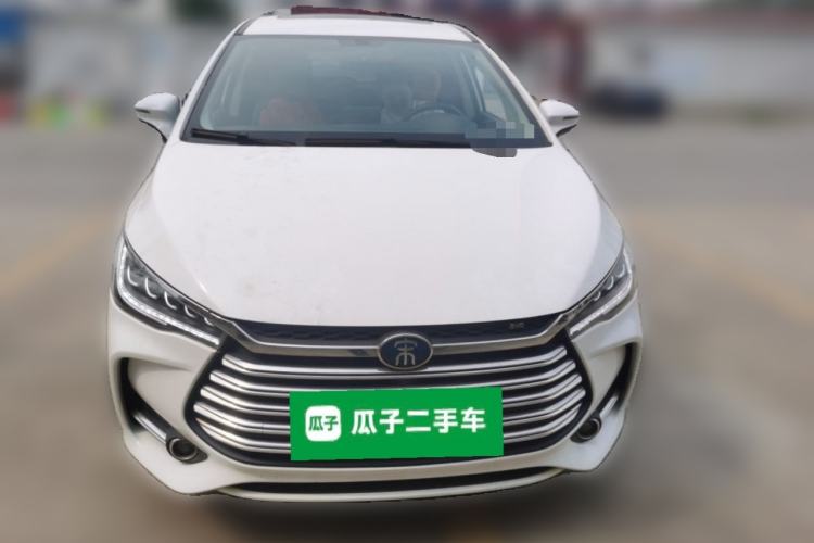 Used BYD Song MAX New Energy 2019 DM 1.5T Smart Connect Advanced 6-Seater China VI Standard Front