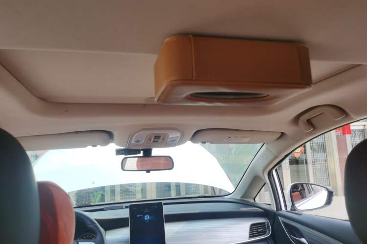 Used BYD Song MAX New Energy 2019 DM 1.5T Smart Connect Advanced 6-Seater China VI Standard Headliner