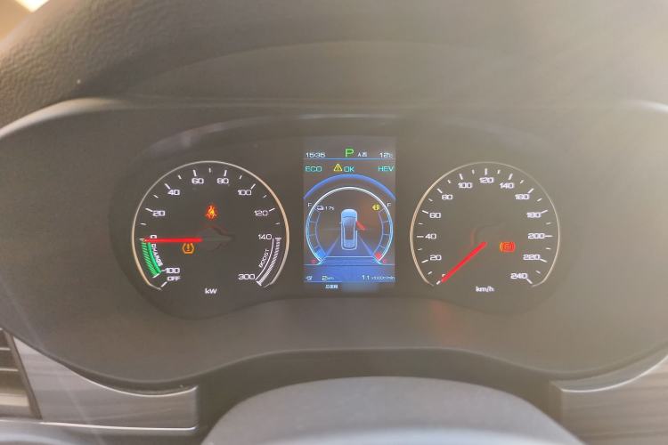 Used BYD Song MAX New Energy 2019 DM 1.5T Smart Connect Advanced 6-Seater China VI Standard Instrument Cluster