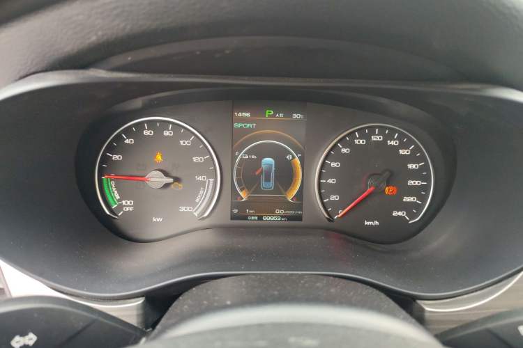 Used BYD Song MAX New Energy 2019 DM 1.5T Smart Connect Advanced 7-Seater China VI Standard Instrument Cluster