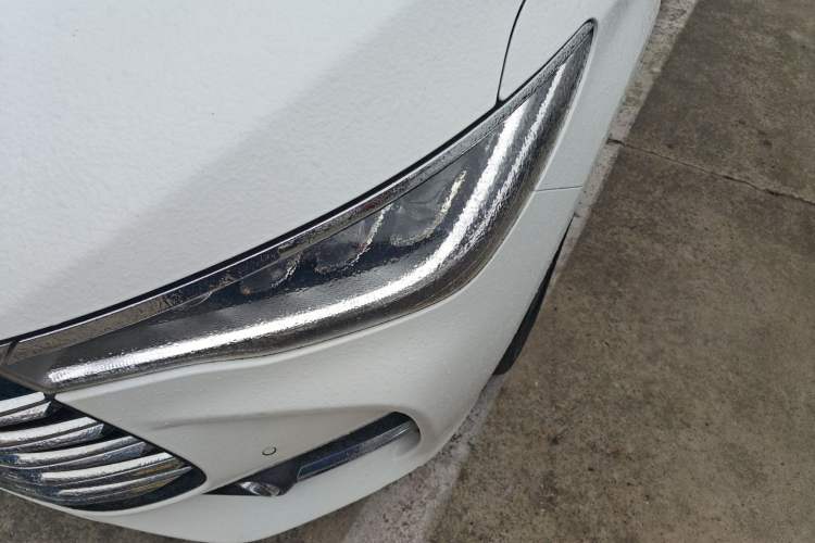 Used BYD Song MAX New Energy 2019 DM 1.5T Smart Connect Zhiyao Model 7 Seats China V Emission Standard Left Front Headlight