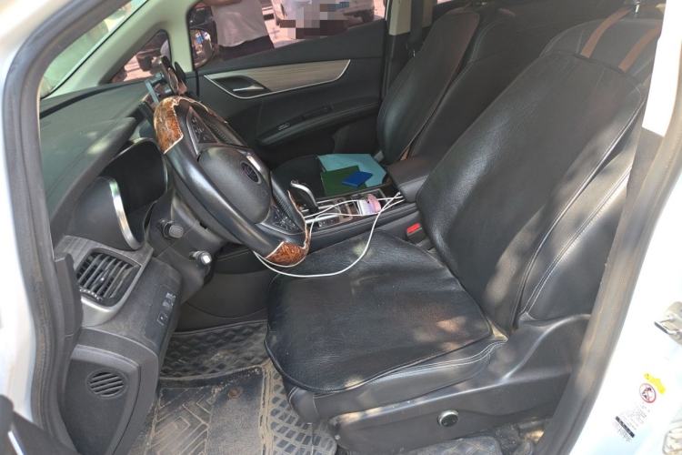 Used BYD Song MAX New Energy 2019 DM 1.5T Smart Connect Enjoyment Model 6 Seats China VI Standard Left Front Seat