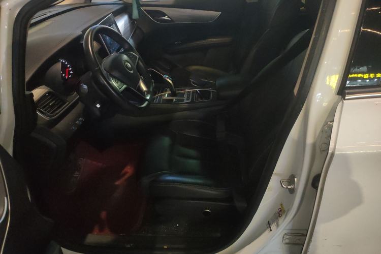 Used BYD Song MAX New Energy 2019 DM 1.5T Smart Connect Advanced 7-Seater China VI Standard Left Front Seat