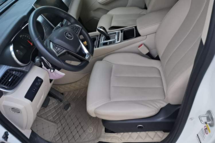 Used BYD Song MAX New Energy 2019 DM 1.5T Smart Connect Zhiyao Model 6 Seats China VI Standard Left Front Seat