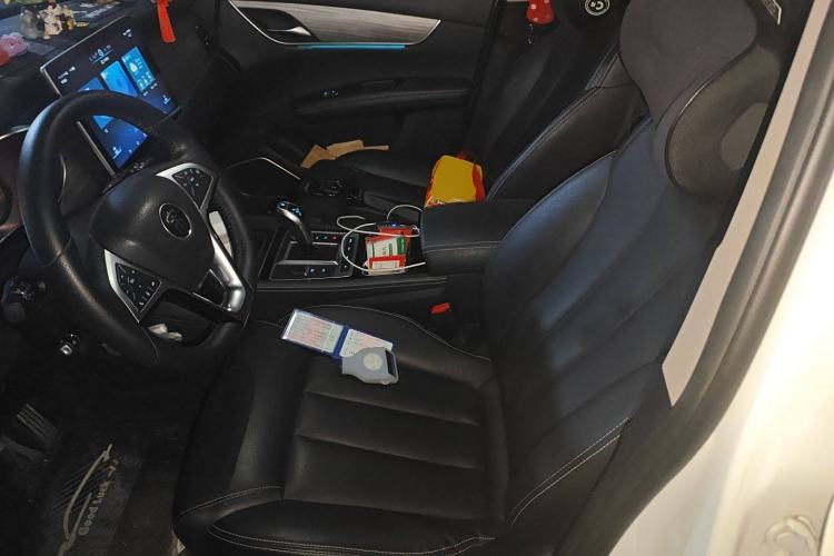 Used BYD Song MAX New Energy 2019 DM 1.5T Smart Connect Enjoyment Model 6-Seater China V Standard Left Front Seat