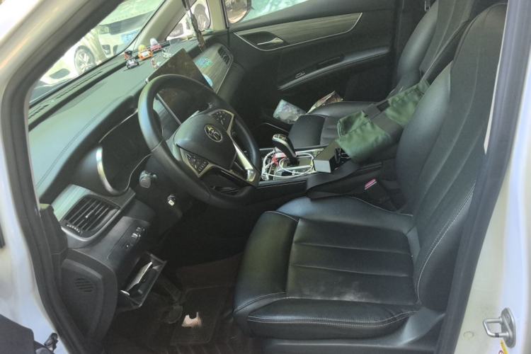 Used BYD Song MAX New Energy 2019 DM 1.5T Smart Connect Enjoyment Model 7 Seats China VI Standard Left Front Seat