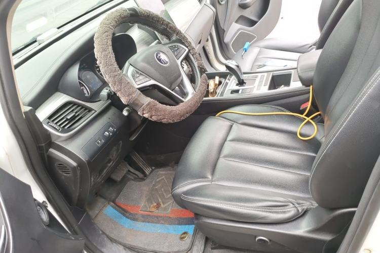Used BYD Song MAX New Energy 2019 DM 1.5T Smart Connect Advanced 7-Seater China VI Standard Left Front Seat