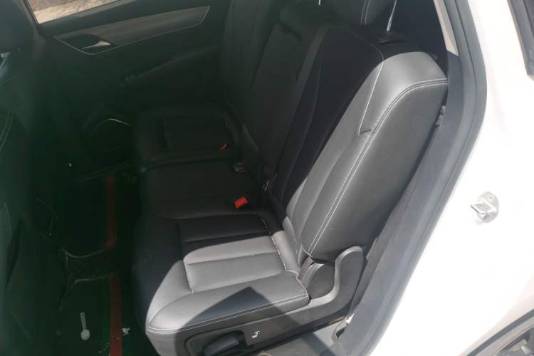 Used BYD Song MAX New Energy 2019 DM 1.5T Smart Connect Enjoyment Model 7 Seats China VI Standard Left Rear Seat