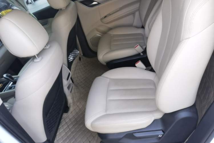 Used BYD Song MAX New Energy 2019 DM 1.5T Smart Connect Zhiyao Model 6 Seats China VI Standard Left Rear Seat