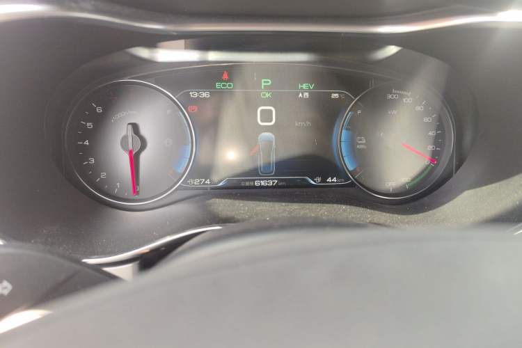 Used BYD Song MAX New Energy 2019 DM 1.5T Smart Connect Zhiyao Model 6 Seats China VI Standard Odometer Close Up