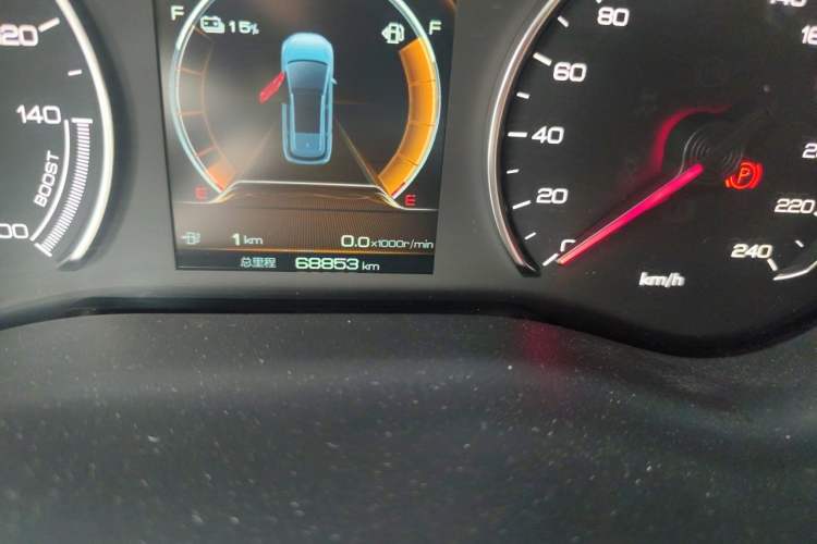 Used BYD Song MAX New Energy 2019 DM 1.5T Smart Connect Advanced 7-Seater China VI Standard Odometer Close Up