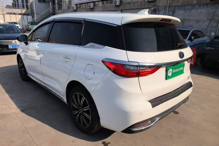 Used BYD Song MAX New Energy 2019 DM 1.5T Smart Connect Zhiyao Model 7 Seats China V Emission Standard Rear Left 45 Deg