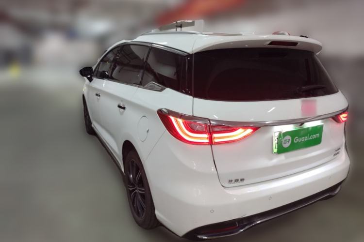 Used BYD Song MAX New Energy 2019 DM 1.5T Smart Connect Zhiyao Model 6 Seats China VI Standard Rear Left 45 Deg