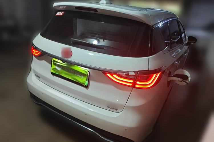 Used BYD Song MAX New Energy 2019 DM 1.5T Smart Connect Enjoyment Model 6-Seater China V Standard Rear Right 45 Deg