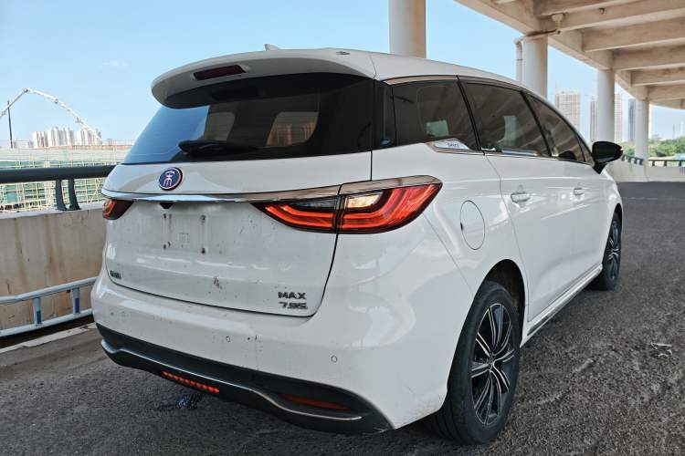 Used BYD Song MAX New Energy 2019 DM 1.5T Smart Connect Advanced 7-Seater China VI Standard Rear Right 45 Deg