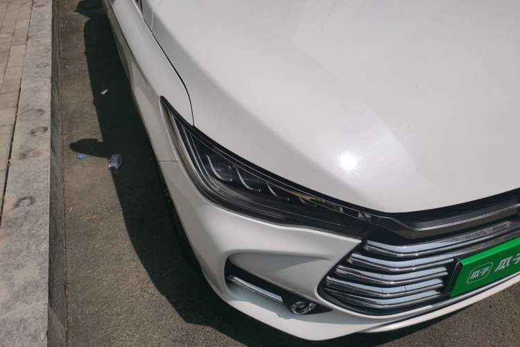 Used BYD Song MAX New Energy 2019 DM 1.5T Smart Connect Enjoyment Model 7 Seats China VI Standard Right Front Headlight