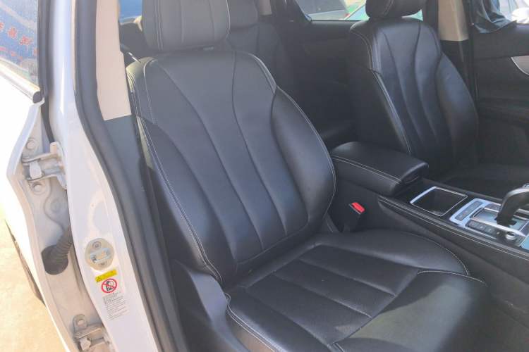 Used BYD Song MAX New Energy 2019 DM 1.5T Smart Connect Zhiyao Model 7 Seats China V Emission Standard Right Front Seat