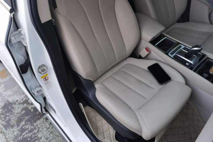 Used BYD Song MAX New Energy 2019 DM 1.5T Smart Connect Zhiyao Model 6 Seats China VI Standard Right Front Seat