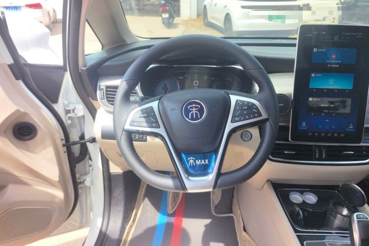 Used BYD Song MAX New Energy 2019 DM 1.5T Smart Connect Zhiyao Model 6 Seats China VI Standard Steering Wheel