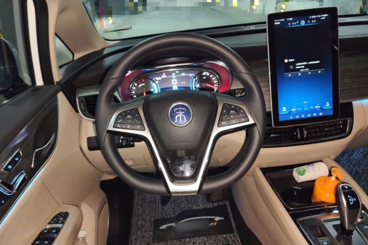 Used BYD Song MAX New Energy 2019 DM 1.5T Smart Connect Zhiyao Model 6 Seats China VI Standard Steering Wheel