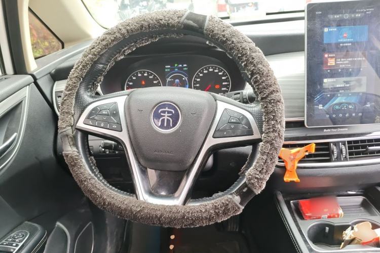 Used BYD Song MAX New Energy 2019 DM 1.5T Smart Connect Advanced 7-Seater China VI Standard Steering Wheel