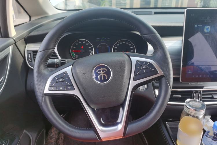 Used BYD Song MAX New Energy 2019 DM 1.5T Smart Connect Advanced 6-Seater China VI Standard Steering Wheel