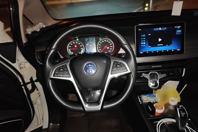 Used BYD Song MAX New Energy 2019 DM 1.5T Smart Connect Advanced 6-Seater China VI Standard Steering Wheel