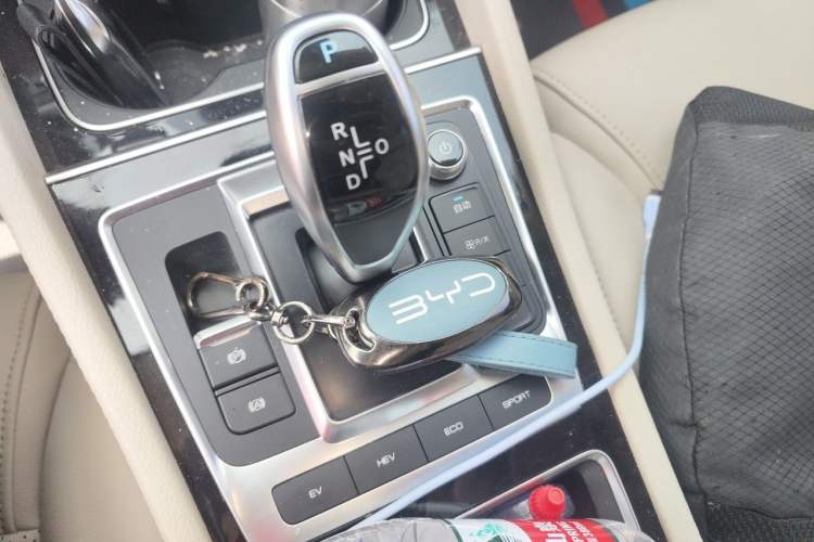 Used BYD Song MAX New Energy 2019 DM 1.5T Smart Connect Zhiyao Model 6 Seats China VI Standard Vehicle Key