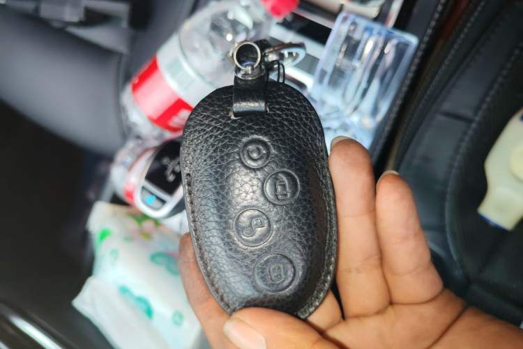 Used BYD Song MAX New Energy 2019 DM 1.5T Smart Connect Enjoyment Model 7 Seats China VI Standard Vehicle Key