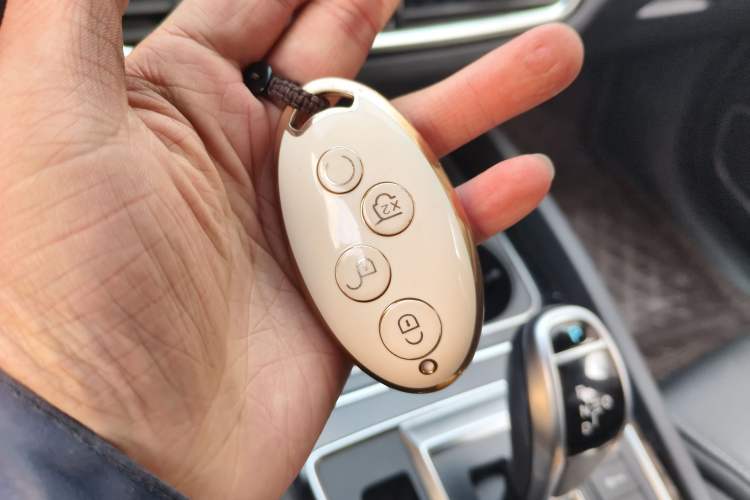 Used BYD Song MAX New Energy 2019 DM 1.5T Smart Connect Advanced 7-Seater China VI Standard Vehicle Key
