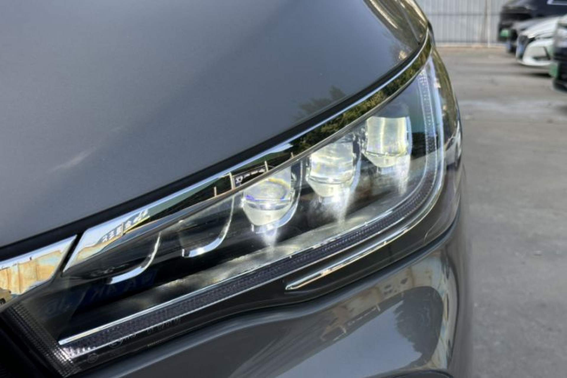 Used BYD Song MAX New Energy 2019 DM 1.5T Smart Connect Zhiyao Model 6-Seater China V Emission Standard Left Front Headlight