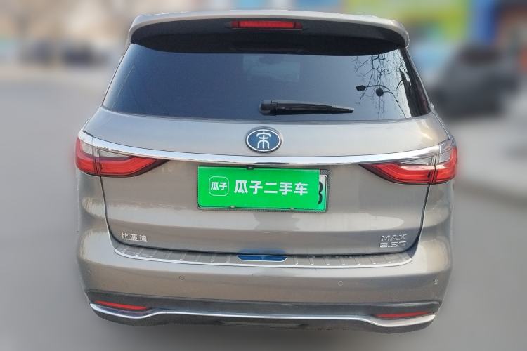 Used BYD Song MAX New Energy 2019 DM 1.5T Smart Connect Zhiyao Model 6-Seater China V Emission Standard Rear