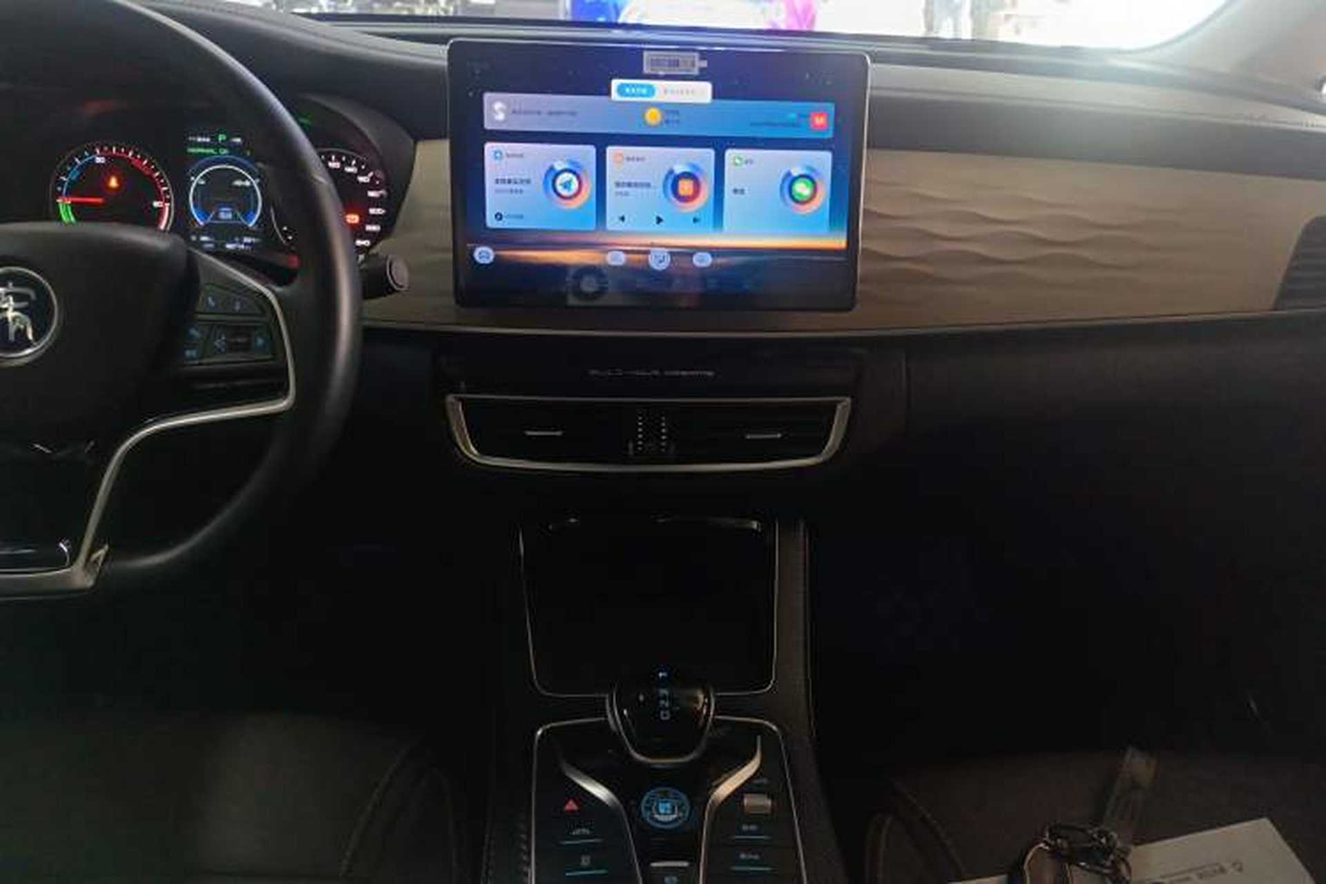 Used BYD Song MAX New Energy 2022 DM-i 105KM Prestige Model Audio And AC Panel