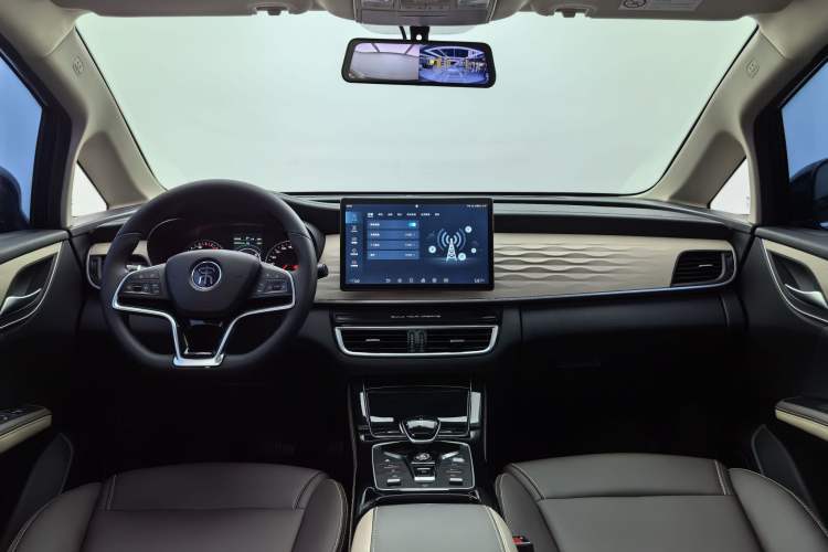 Used BYD Song MAX New Energy 2022 DM-i 105KM Prestige Model Audio And AC Panel