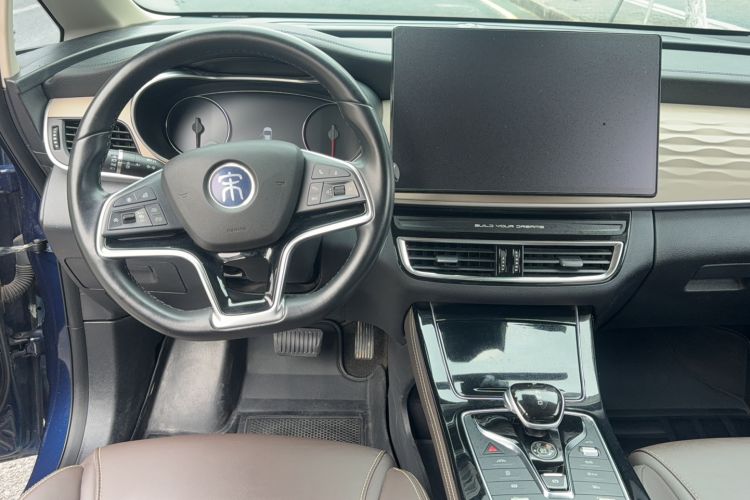 Used BYD Song MAX New Energy 2022 DM-i 105KM Executive Edition Audio And AC Panel