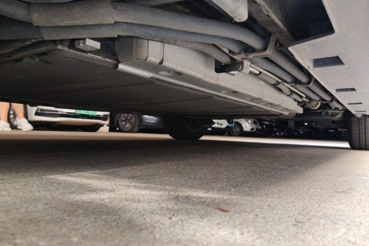 Used BYD Song MAX New Energy 2022 DM-i 105KM Executive Edition Chassis Front Left