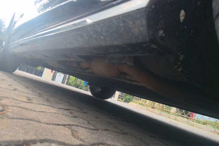 Used BYD Song MAX New Energy 2022 DM-i 105KM Flagship Model Chassis Front Right