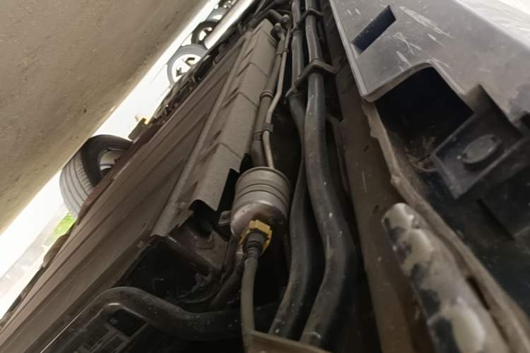 Used BYD Song MAX New Energy 2022 DM-i 105KM Flagship Model Chassis Rear Left