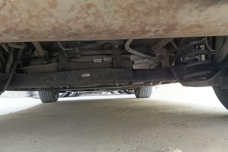 Used BYD Song MAX New Energy 2022 DM-i 105KM Flagship Model Chassis Rear