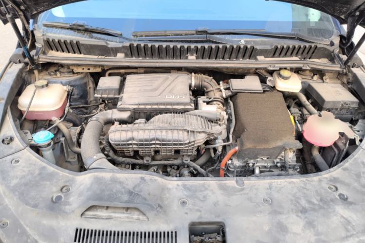 Used BYD Song MAX New Energy 2022 DM-i 105KM Flagship Model Engine Bay