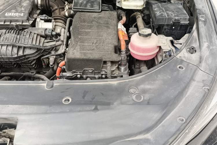 Used BYD Song MAX New Energy 2022 DM-i 105KM Flagship Model Engine Bay Left