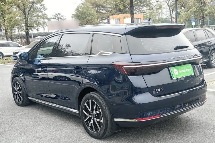Used BYD Song MAX New Energy 2022 DM-i 105KM Flagship Model Exterior 2