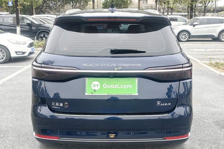 Used BYD Song MAX New Energy 2022 DM-i 105KM Flagship Model Exterior 3