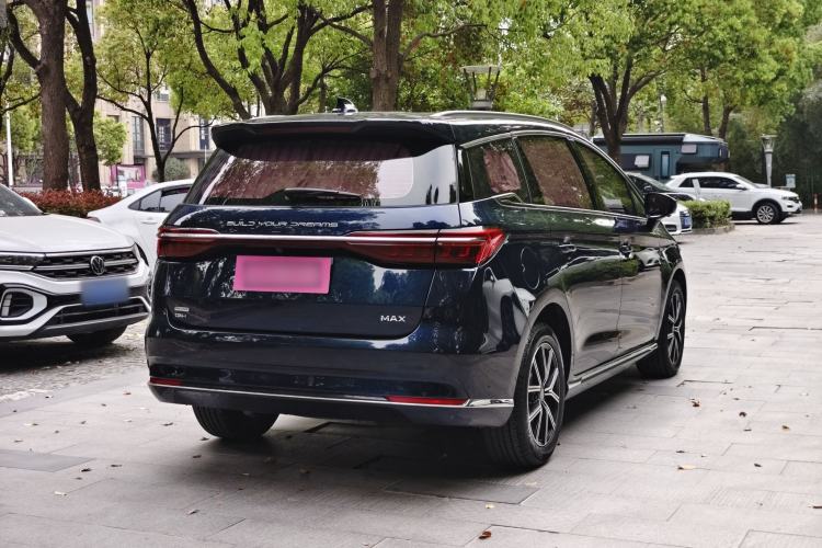 Used BYD Song MAX New Energy 2022 DM-i 105KM Flagship Model Exterior 3