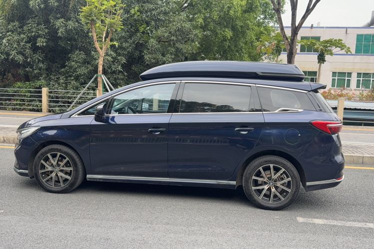 Used BYD Song MAX New Energy 2022 DM-i 105KM Executive Edition Exterior 3