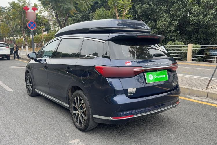 Used BYD Song MAX New Energy 2022 DM-i 105KM Executive Edition Exterior 4