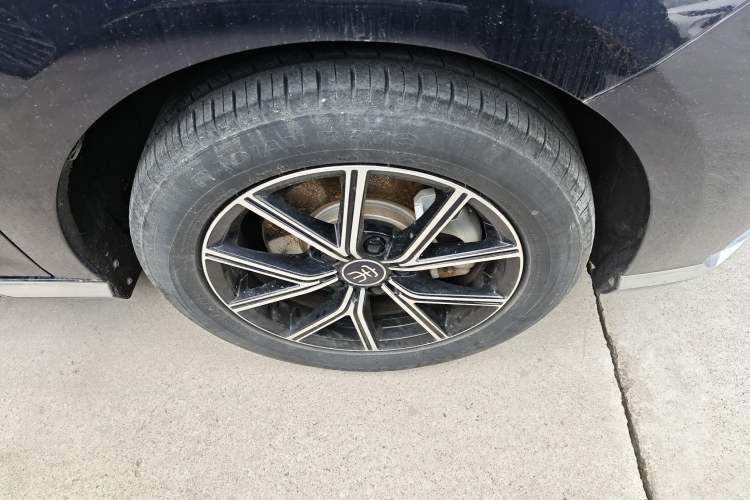 Used BYD Song MAX New Energy 2022 DM-i 105KM Executive Edition Exterior 5
